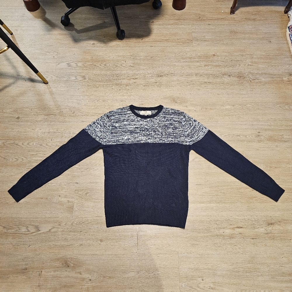 Men's Navy and Gray Sweater
